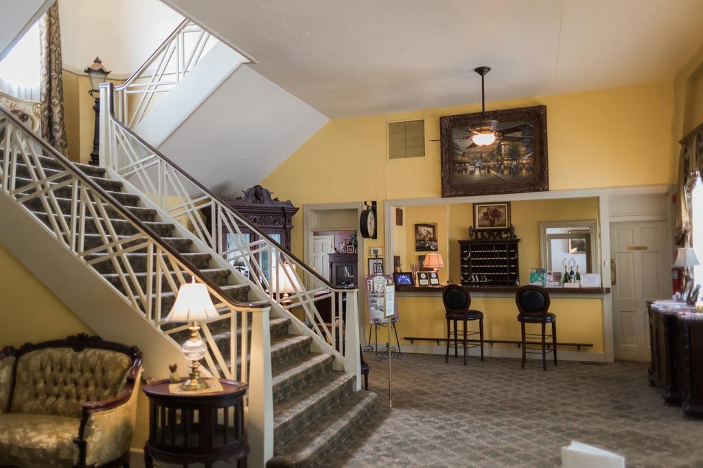 Inn At The Old Silk Mill Fredericksburg Exterior photo